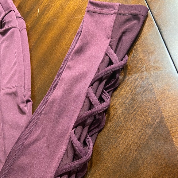 Purple Legend Leggings - Picture 2 of 6
